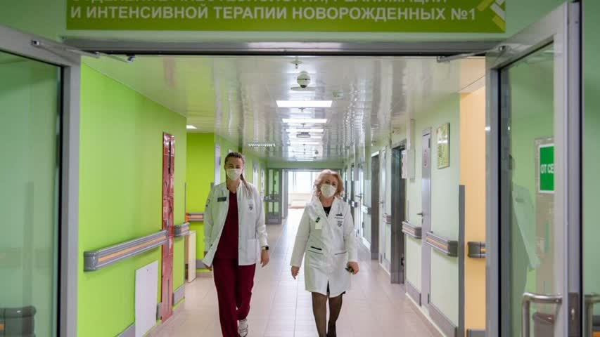 Фото - Главврачей и директоров школ в России впервые обяжут декларировать расходы