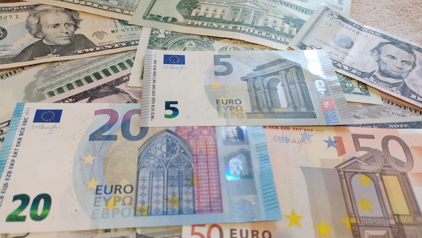 Фото - Счетная палата предложила изменить валютную структуру главной «кубышки» страны