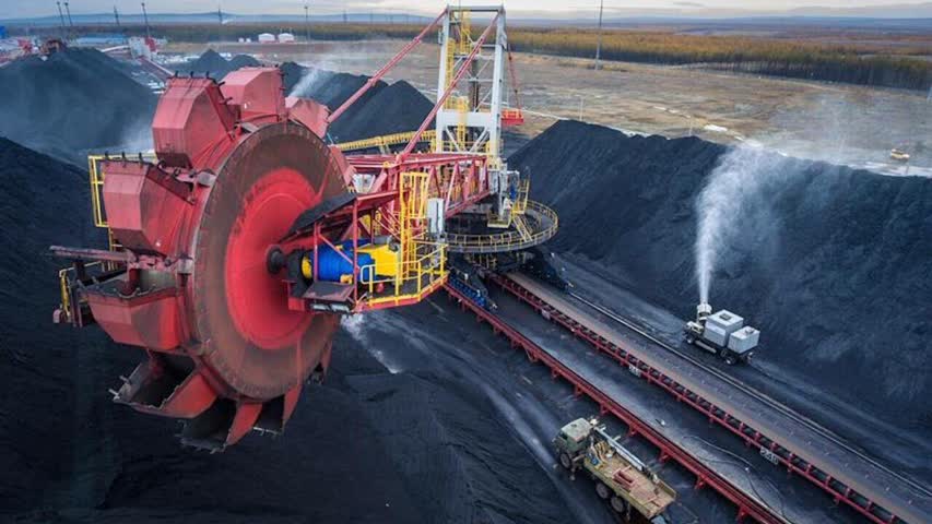 Фото - Власти предсказали банкротство угольным компаниям России из-за санкций
