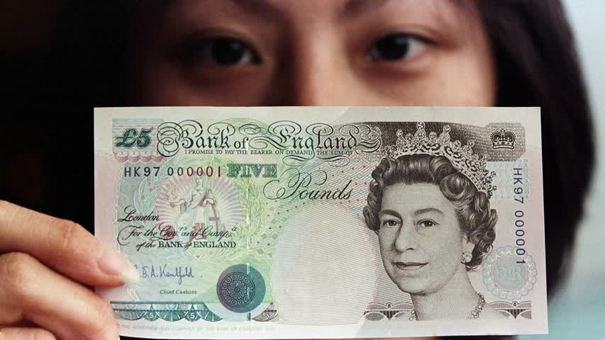 Фото - Определена судьба банкнот с изображением королевы Елизаветы II