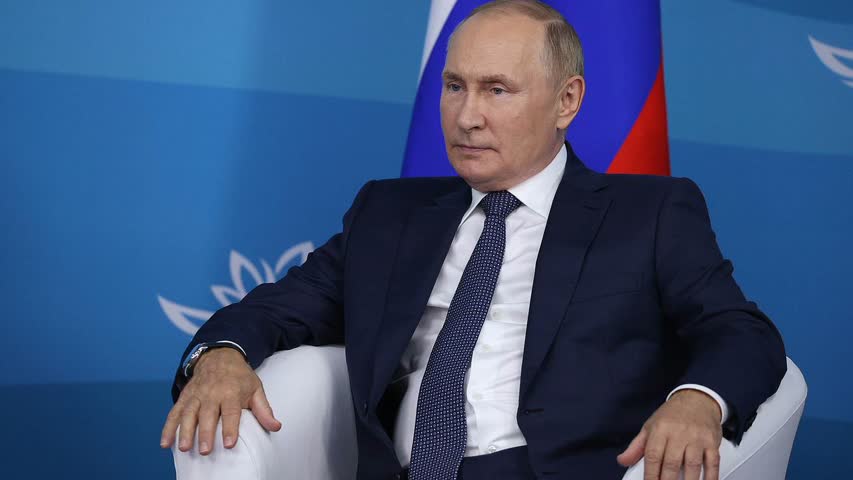 Фото - Путин предупредил Запад о последствиях введения потолка цен на российское сырье