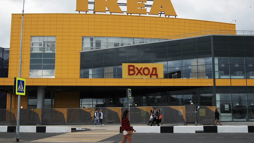 Фото - Стал известен размер зарплаты сотрудников IKEA в России